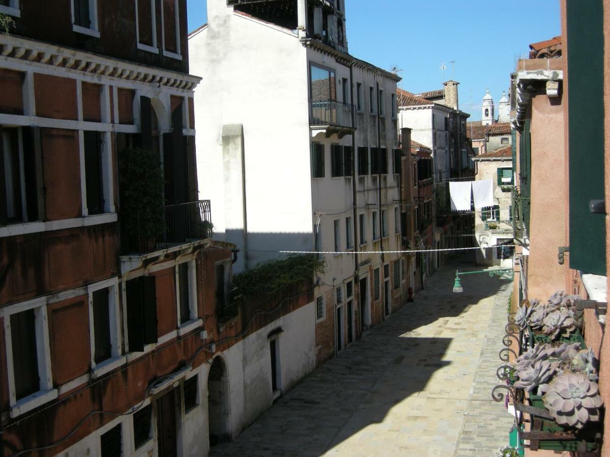 Dorsoduro461 Bed & Breakfast Venice Ngoại thất bức ảnh